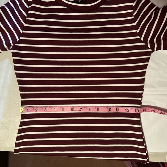 Iris Body Contour Dress With Stripes size medium - Picture 8 of 10